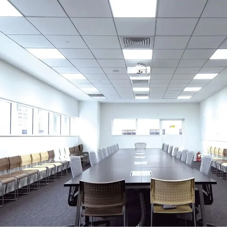 اختيار بانل LED: البصريات والتثبيت وسهولة الصيانة